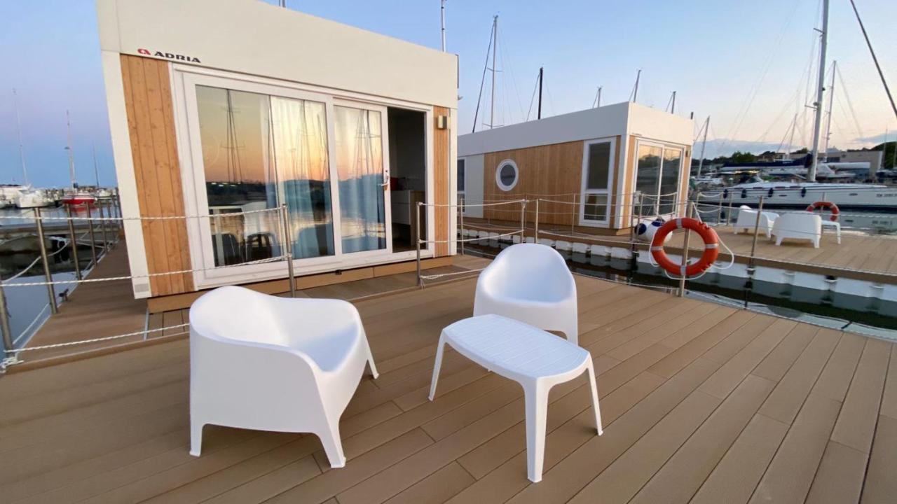 Aqua Resort Giulianova - Houseboat Experience エクステリア 写真